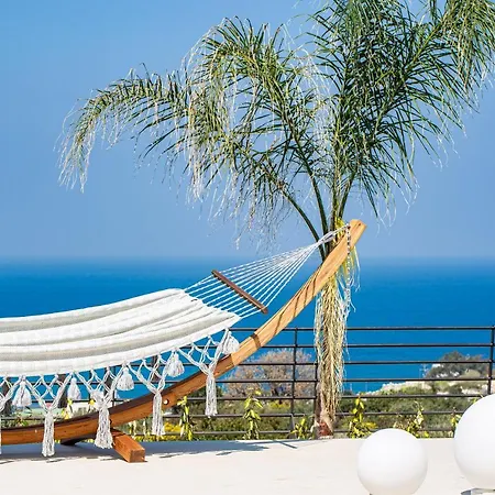 Mageia Exclusive Villa *